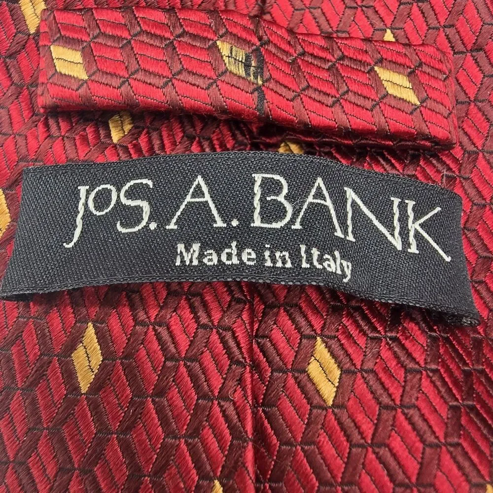 Mens Necktie Jos. A. Banks Silk, Suit, Formal, Size 59 x 4 Inches Red vintage